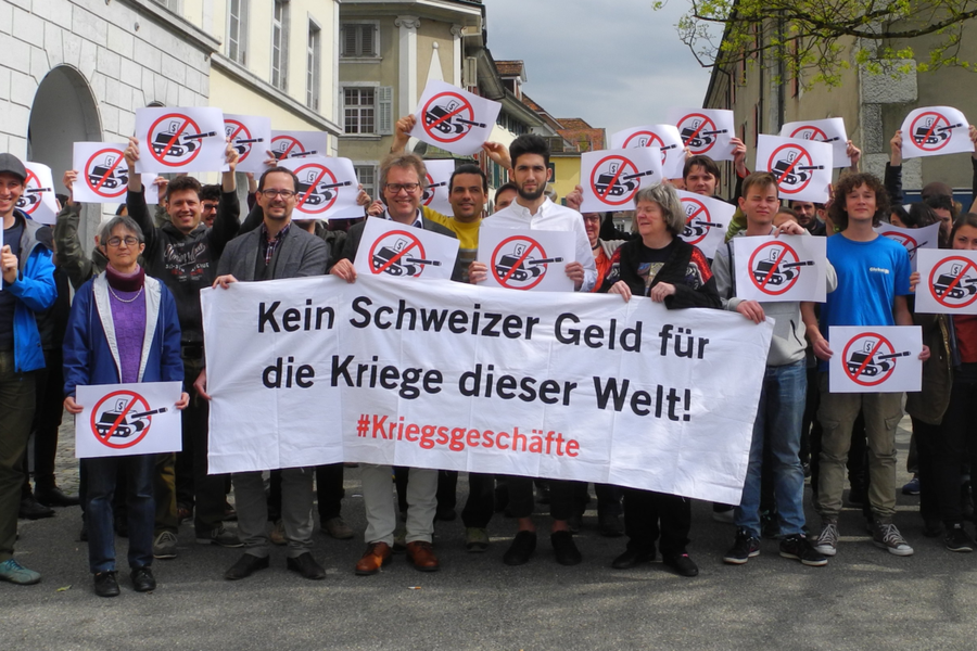 Geld für Waffen tötet